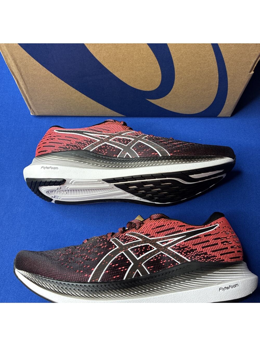 New Asics EvoRide 2 Womens Size 8 Red/Black Running Shoes